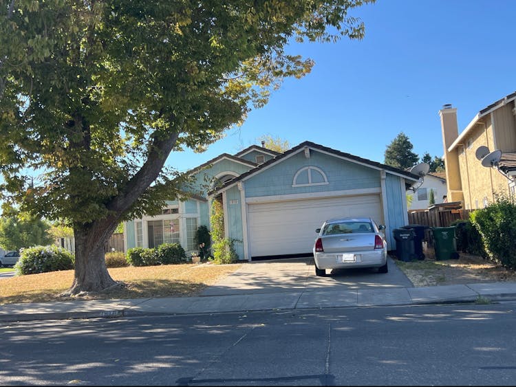 1810 Foxwood Dr Tracy, CA 01810, San Joaquin County