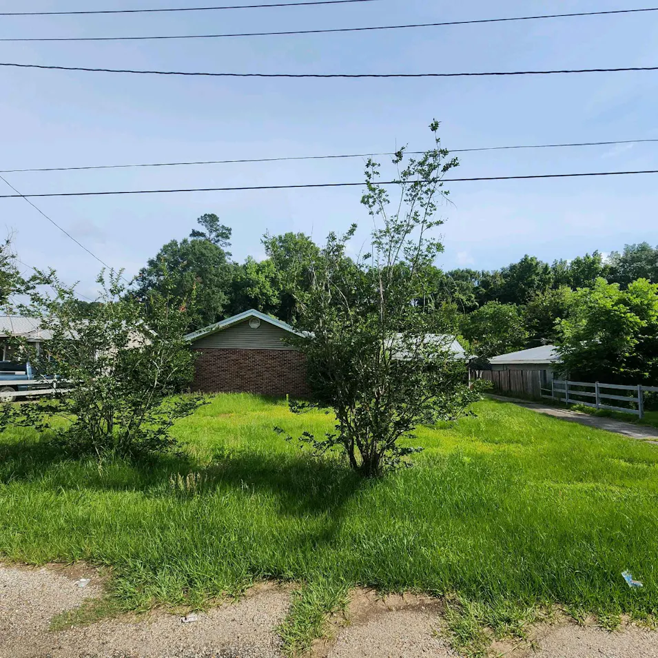 1129 Short West 8th St Bogalusa, LA 70427, Washington County