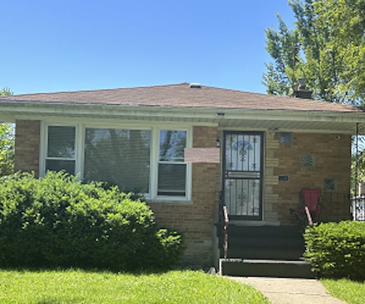 14830 Michigan Ave Dolton, IL, 60419, USA