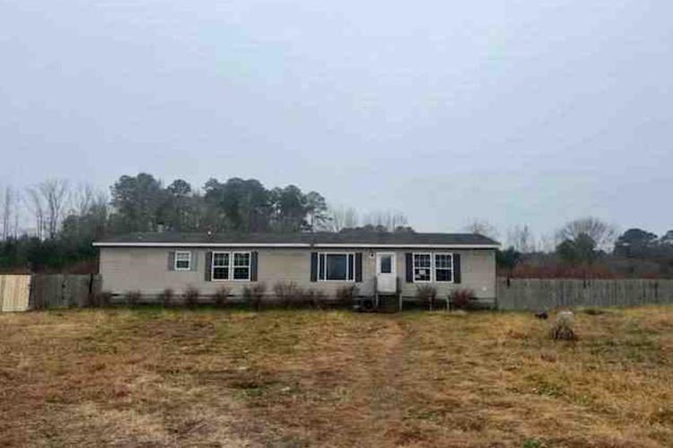 4985 Deer Path Rd Suffolk, VA 23437, Suffolk City County