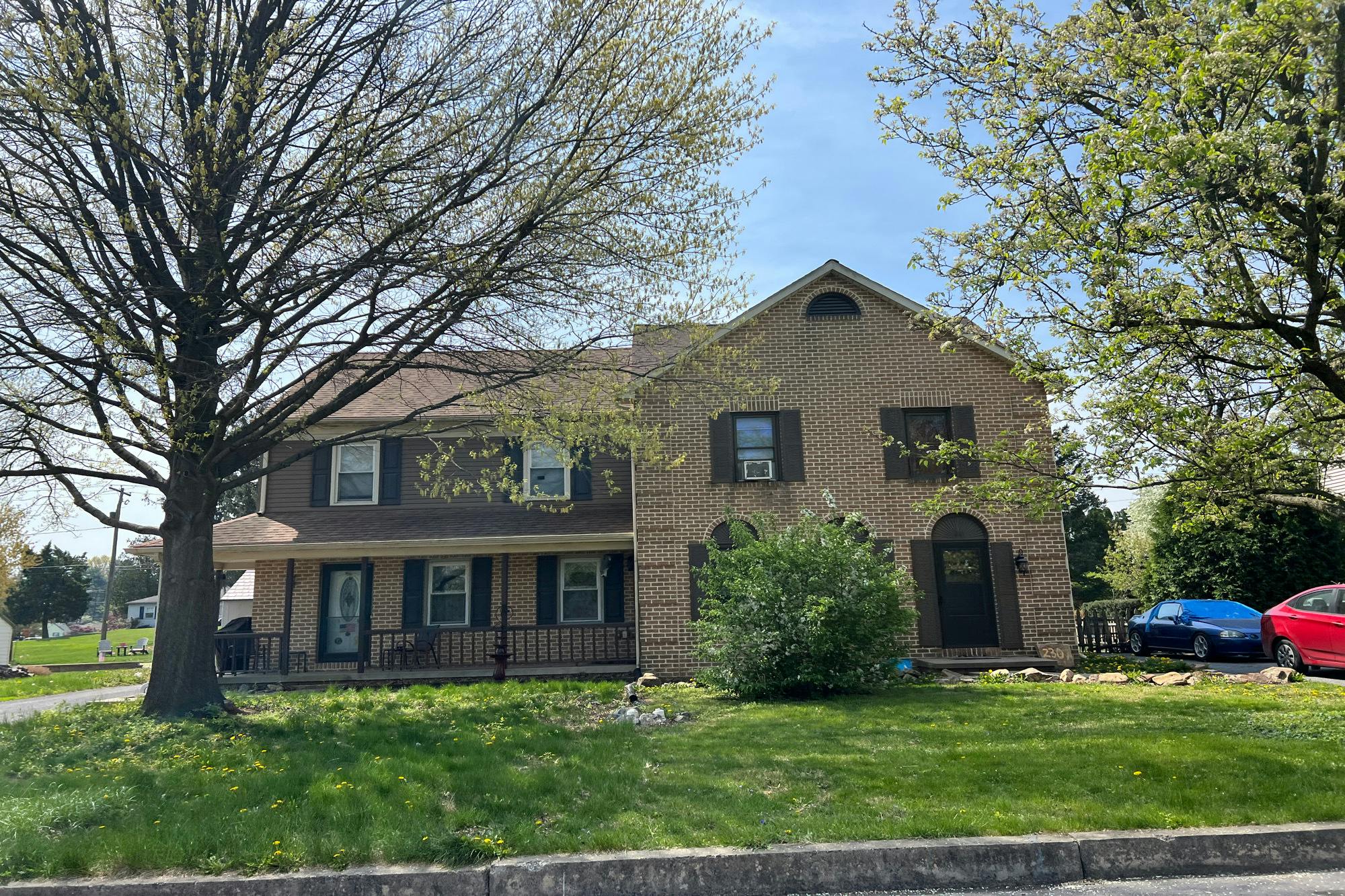 Lawnwood Ct, East Petersburg, PA 17520