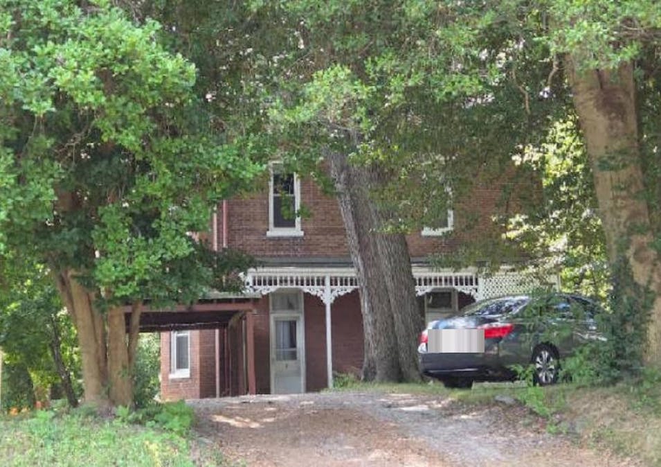 618 E A St Belleville, IL 62220, St. Clair County