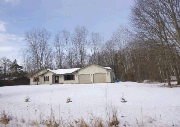 5091 N Waldo Rd Midland, MI 48642, Midland County