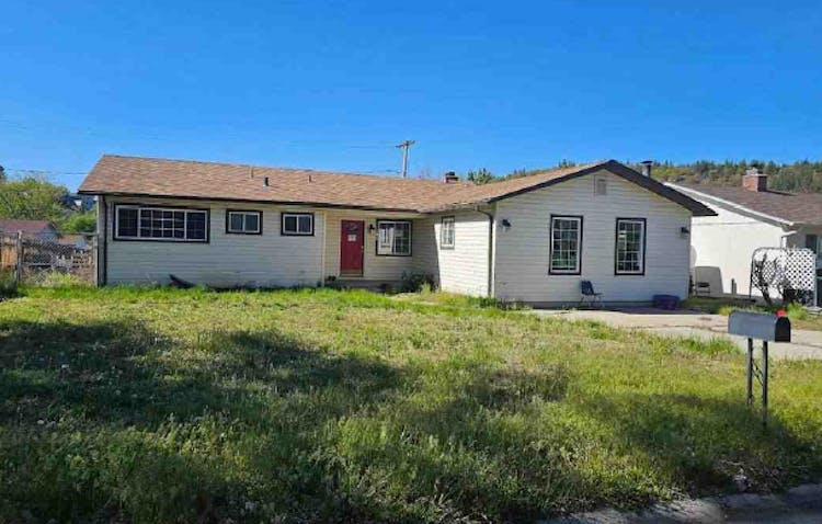 506 Lakewood Way Susanville, CA 96130, Lassen County