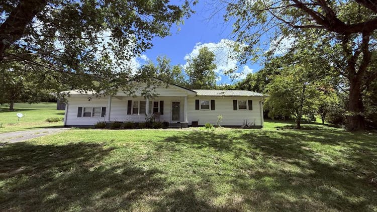 110 Noe St Surgoinsville, TN 37873, Hawkins County