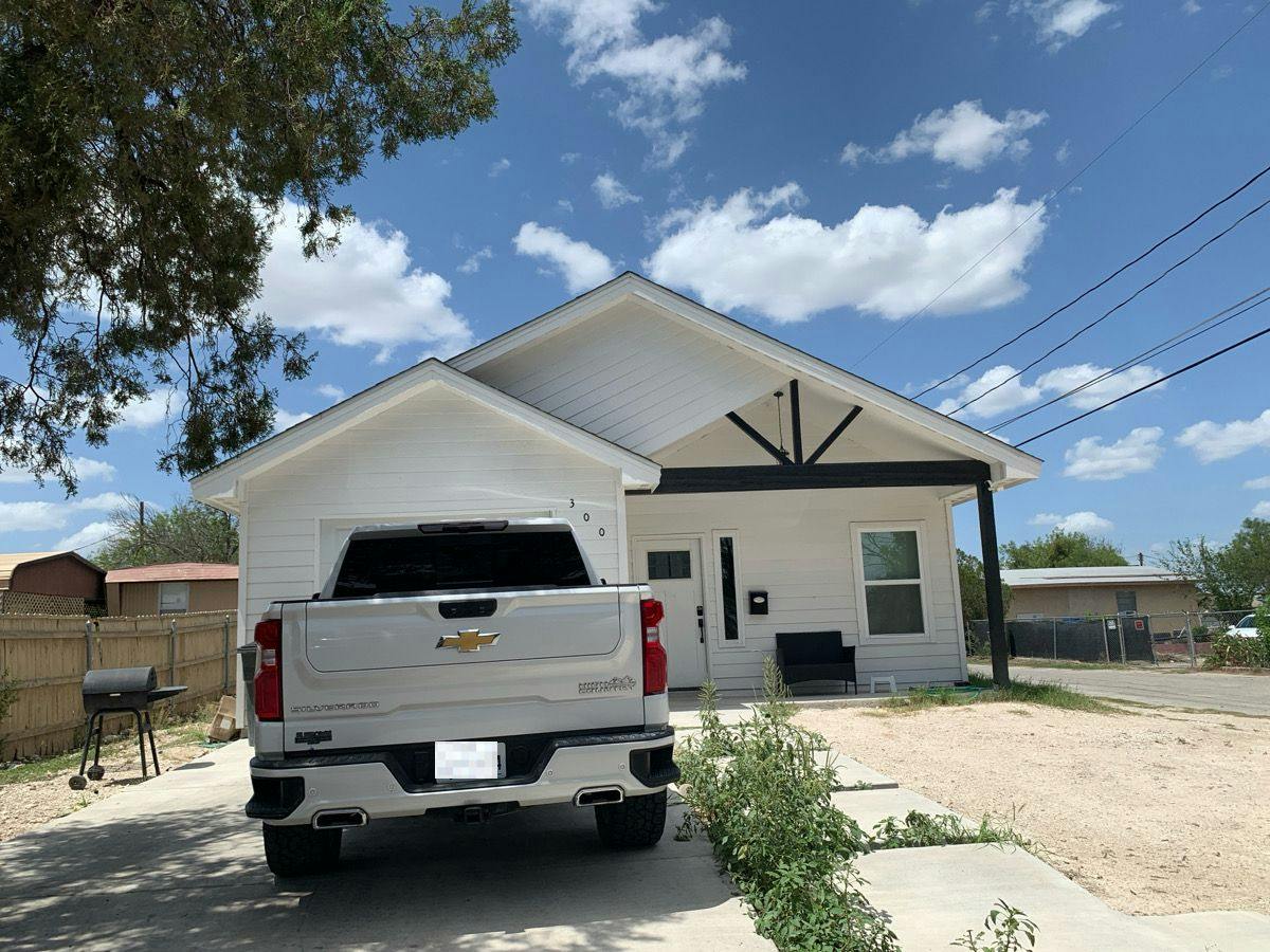 San Juan St, Del Rio, TX 78840 #1
