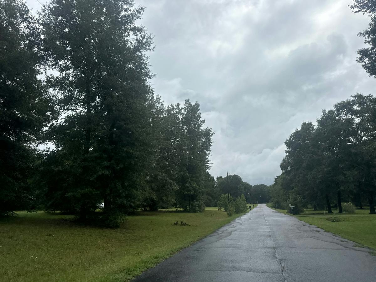 Tupelo Dr, Keithville, LA 71047