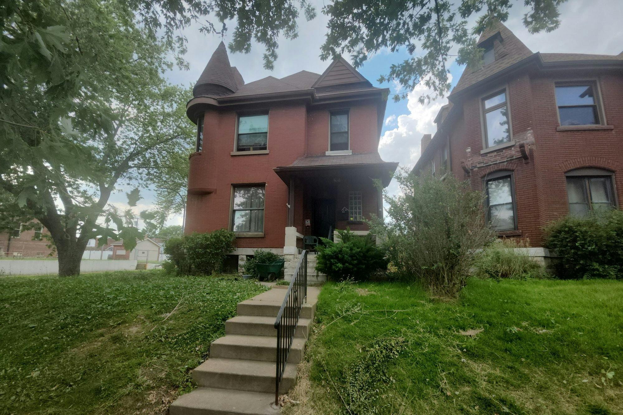 Michigan Ave, Saint Louis, MO 63111