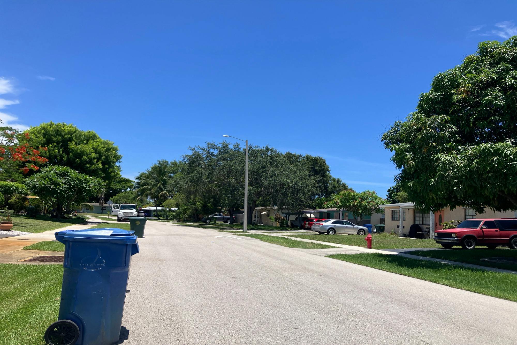 11th Ave, Fort Lauderdale, FL 33309