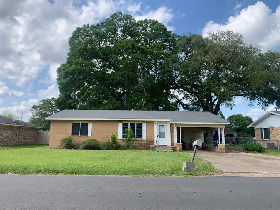 119 Demoncherveaux Blvd Ville Platte, LA 70586, Evangeline County