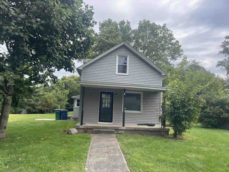 58 North St Westville, IN 46391, Laporte County