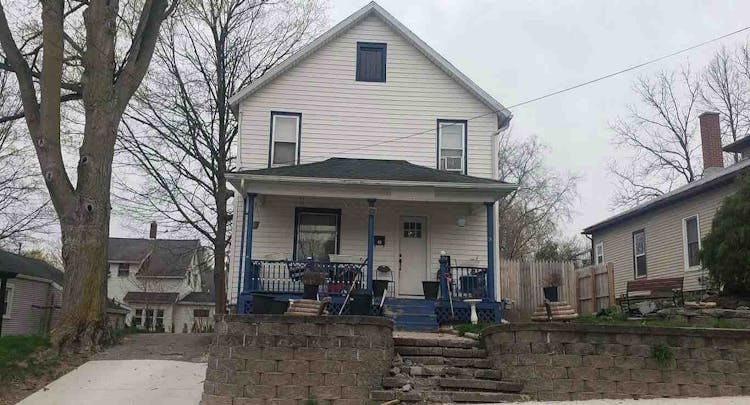 409 King St Ionia, MI 48846, Ionia County