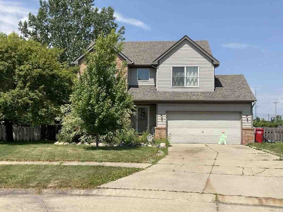 25475 Briar Towne Blvd Chesterfield, MI 48051, Macomb County