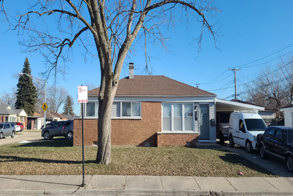4681 W 82nd St Chicago, IL 60652, Cook County