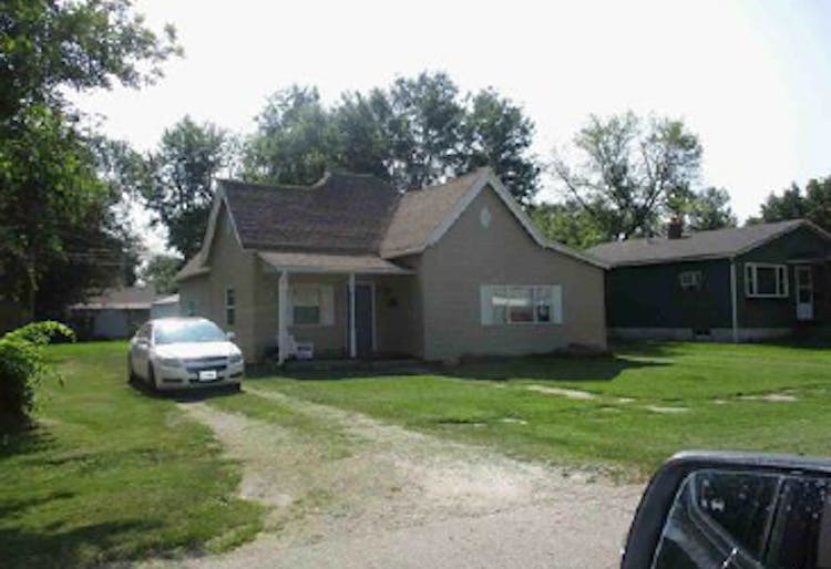 442 S Jenkins St Centralia, MO 65240, Boone County