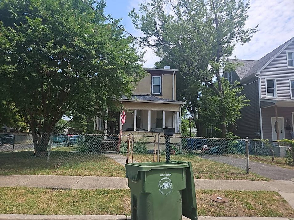 400 Delaware Ave Palmyra, NJ 08065, Burlington County