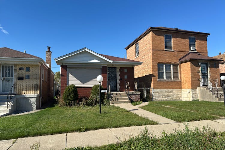 9734 S Princeton Ave Chicago, IL 60628, Cook County