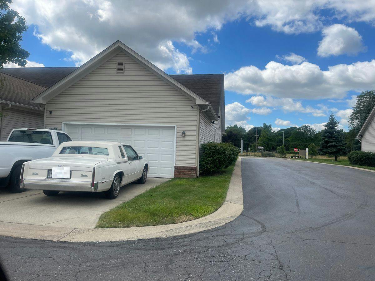 Ashley Ct, Redford, MI 48239 #1