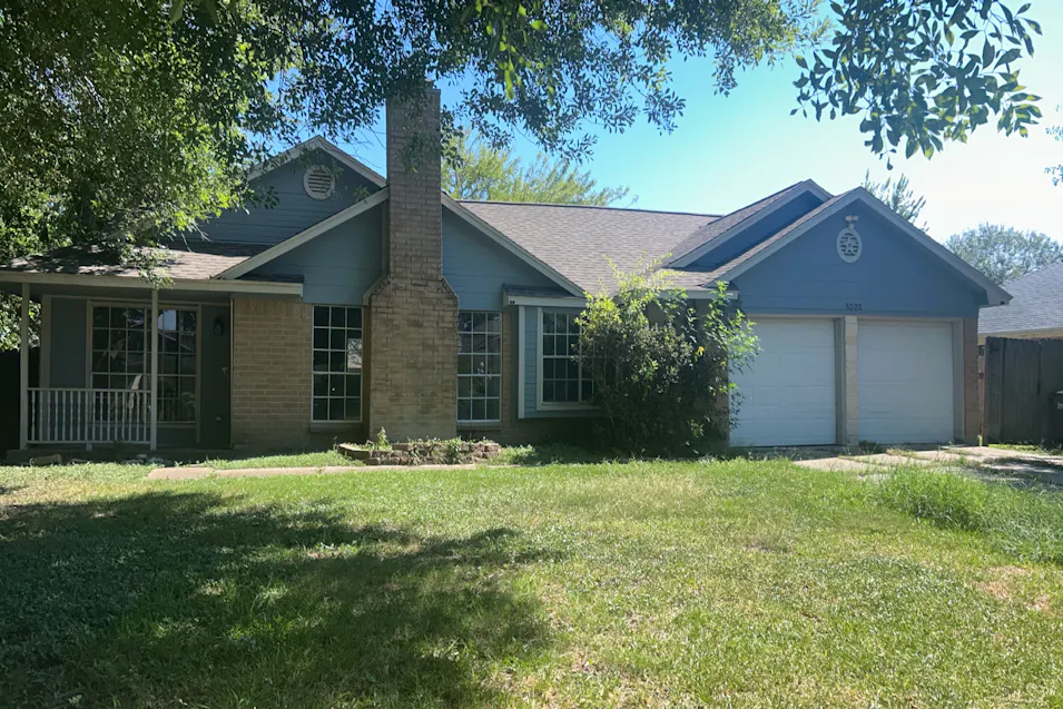 5205 Winding Brook Dr Dickinson, TX 77539, Galveston County
