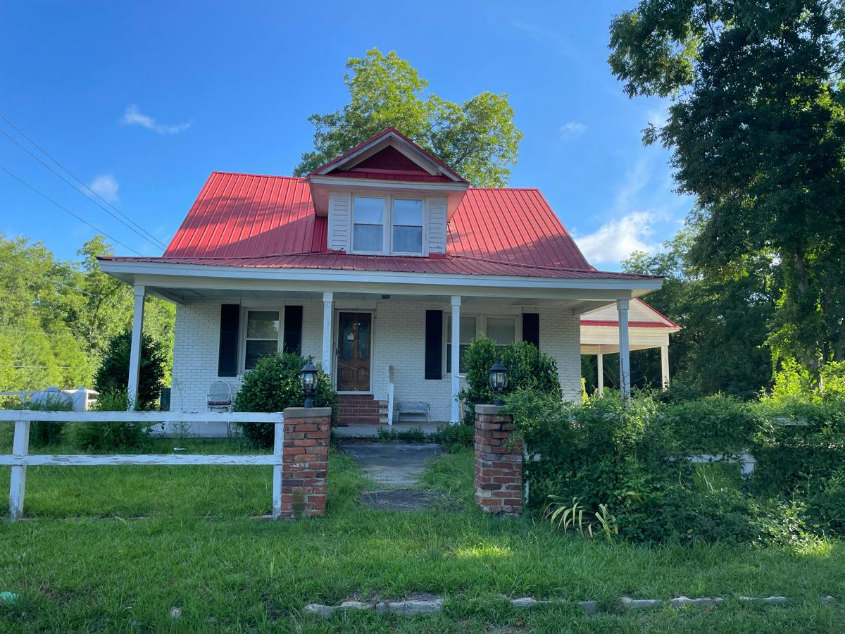 Camelia St, North, SC 29112
