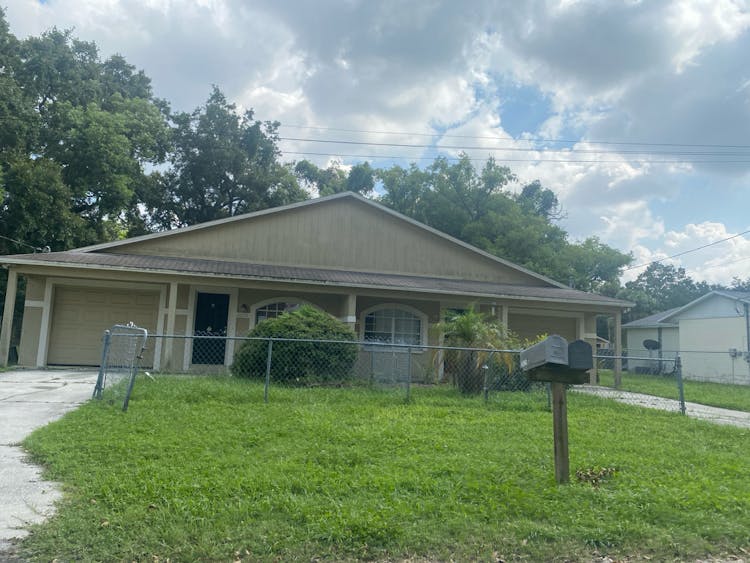 2625 E 32nd Avenue Tampa, FL 33610, Hillsborough County