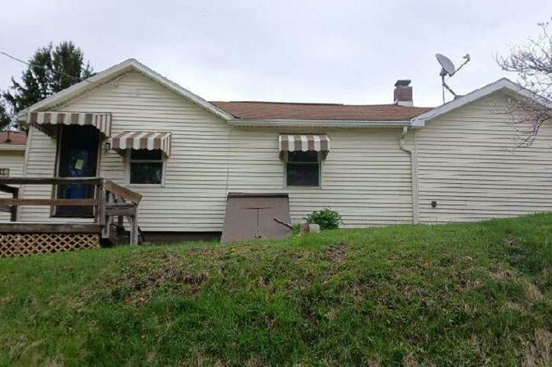 Nowrytown Rd, Saltsburg, PA 15681