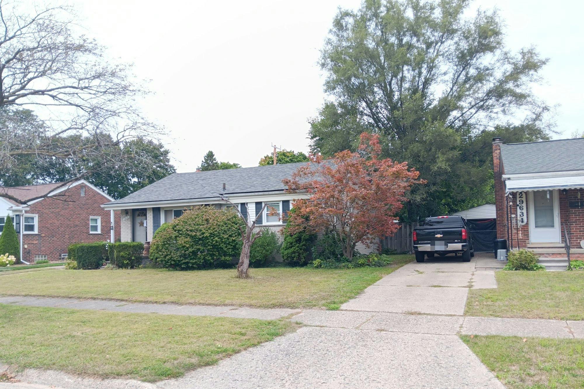 Robert Dr, Livonia, MI 48150 #1