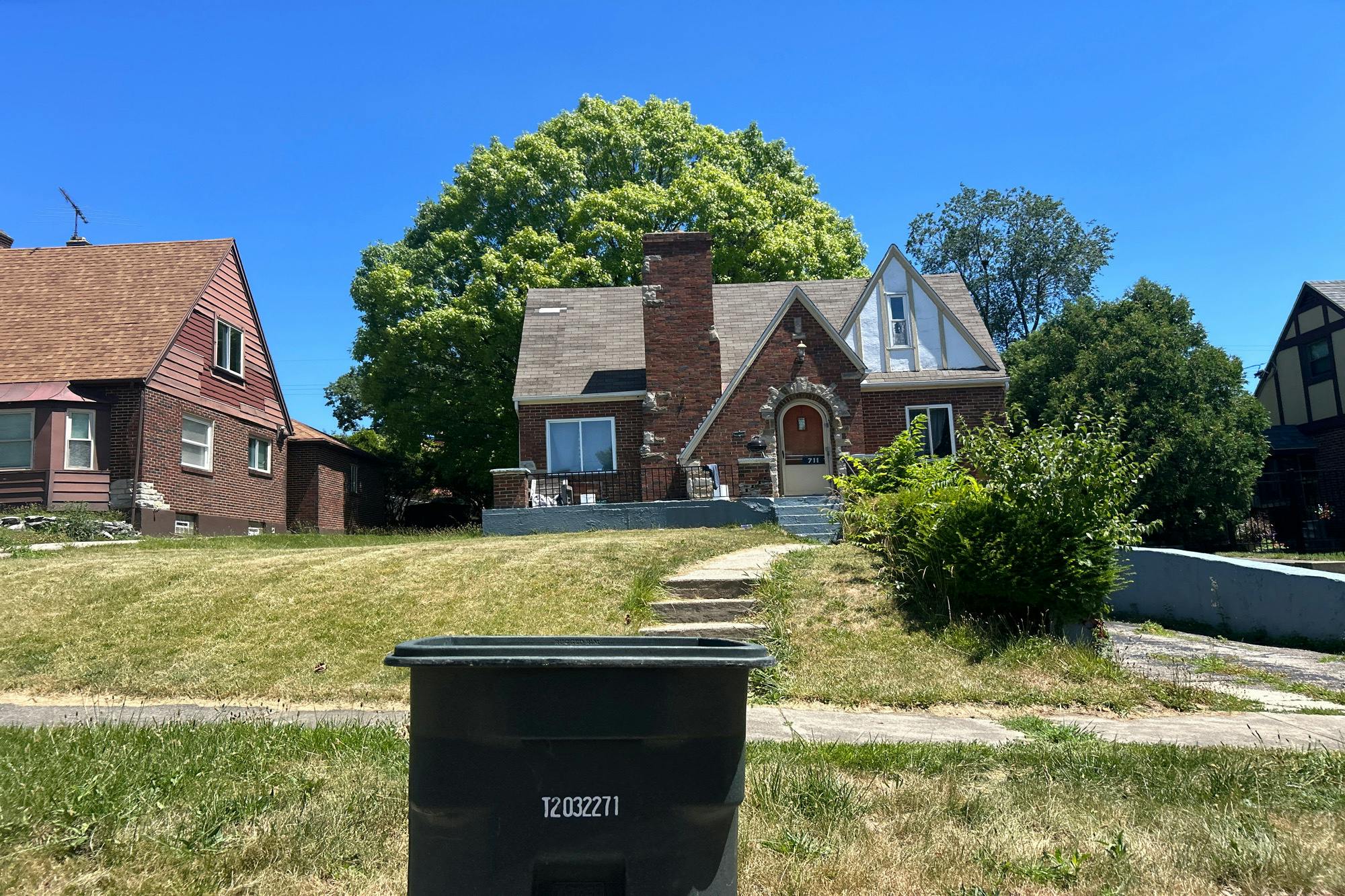 Torrington Pl, Dayton, OH 45406