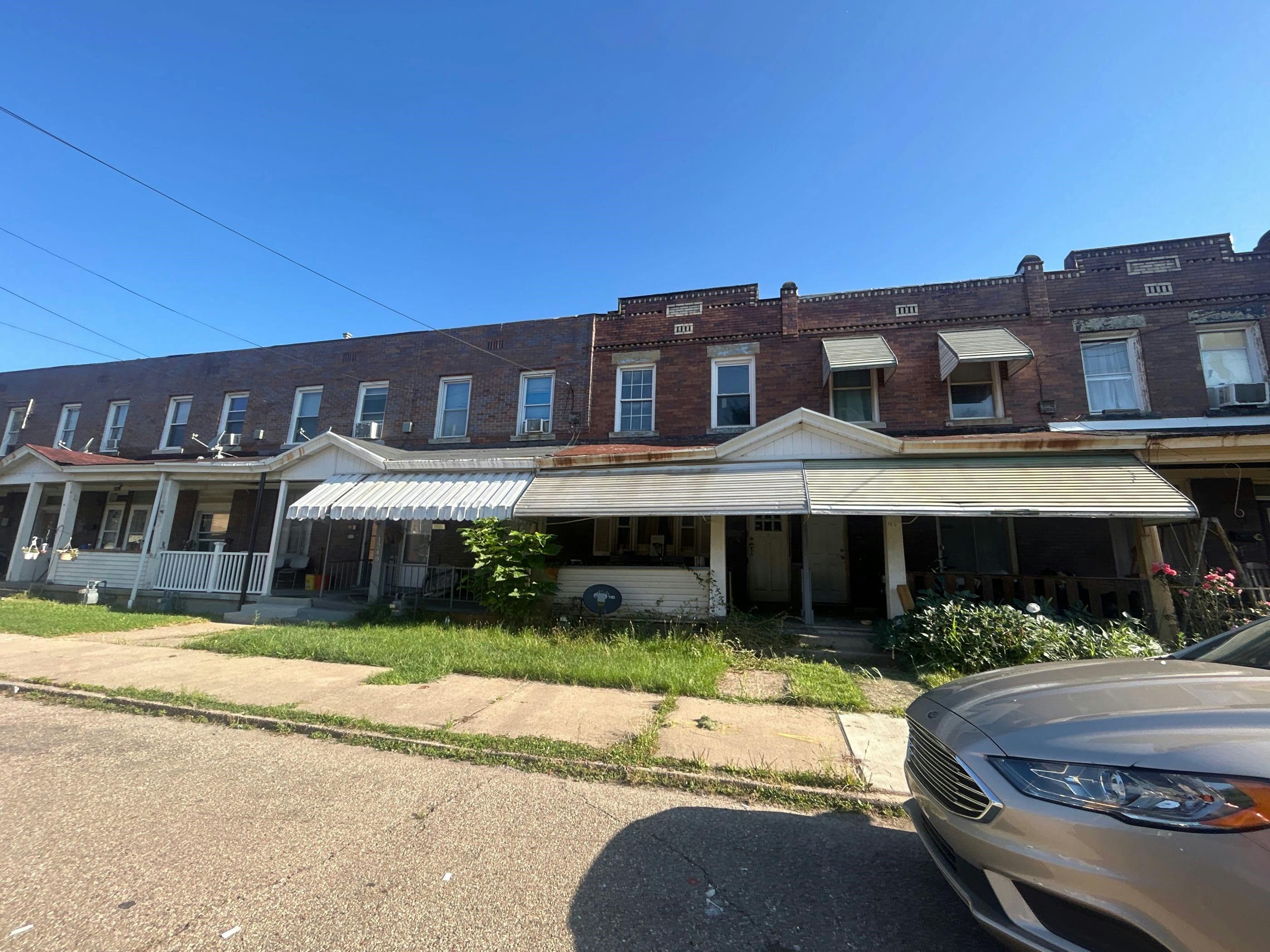 Church Ave, Mc Kees Rocks, PA 15136