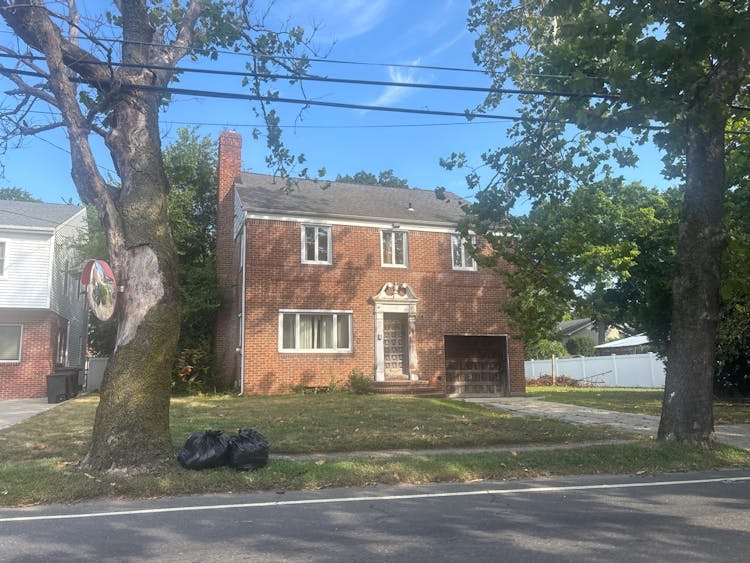 770 West Broadway Woodmere, NY 11598, Nassau County