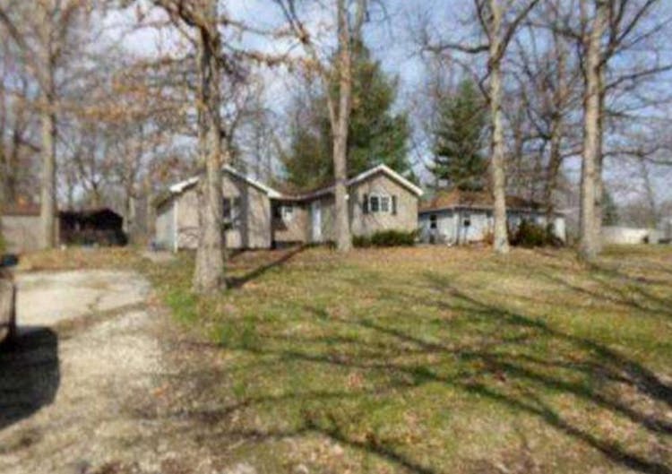 357 Bessler Lake Dr Groveland, IL 61535, Tazewell County
