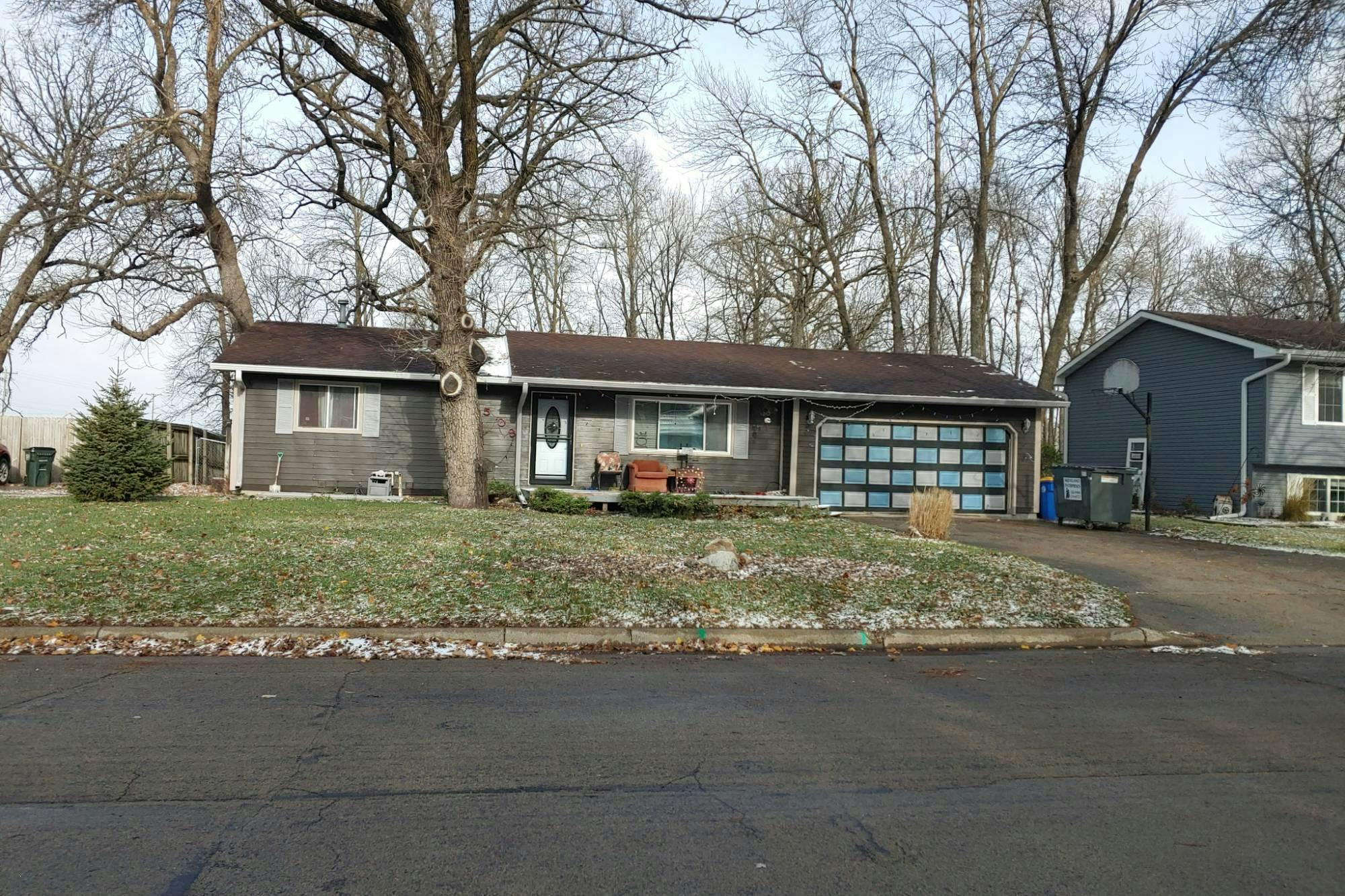 24th St, Owatonna, MN 55060