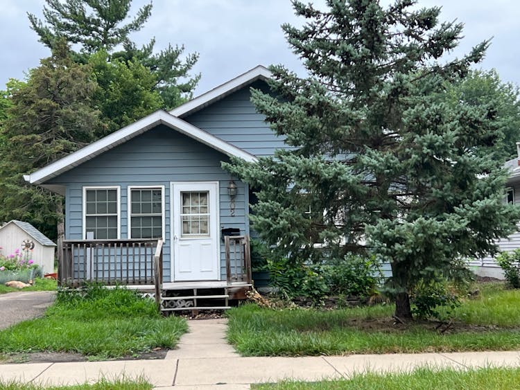 202 Moreland Ave Mankato, MN 56001, Blue Earth County