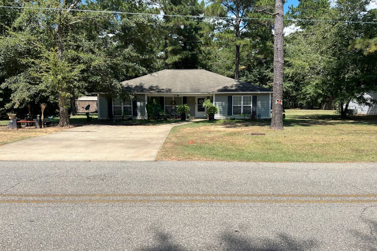 1460 Georgia Ave SE Dawson, GA 39842, Terrell County