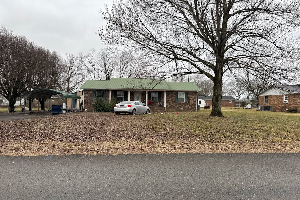 917 Forrest Avenue Smithville, TN 37166, Dekalb County