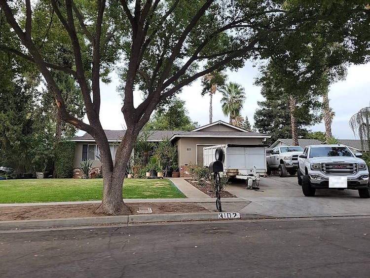 3102 West San Carlos Avenue Fresno, CA 93711, Fresno County