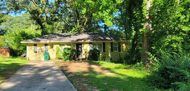 Horse Shoe Dr, Atlanta, GA 30316