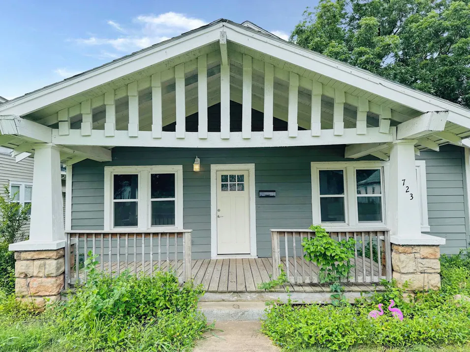 723 E Maple St Cushing, OK 74023, Creek County