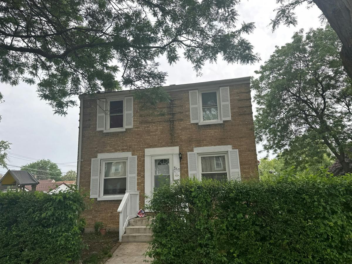Hyde Park Ave, Bellwood, IL 60104