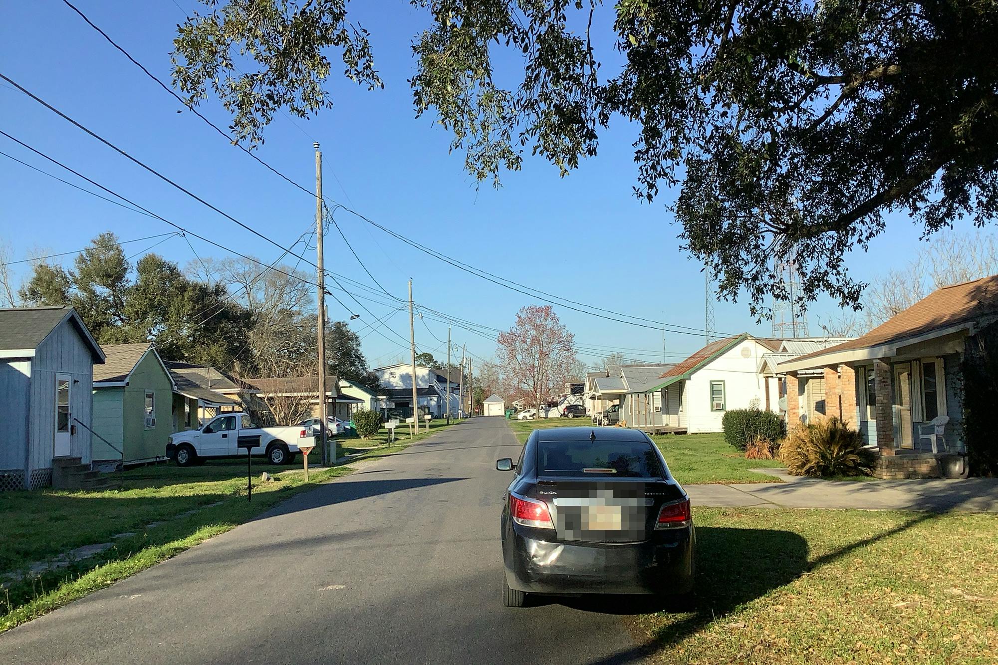 Leonard St, Raceland, LA 70394