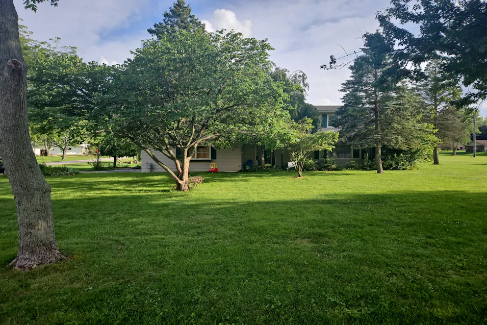 323 Silver Ter Watervliet, MI 49098, Berrien County