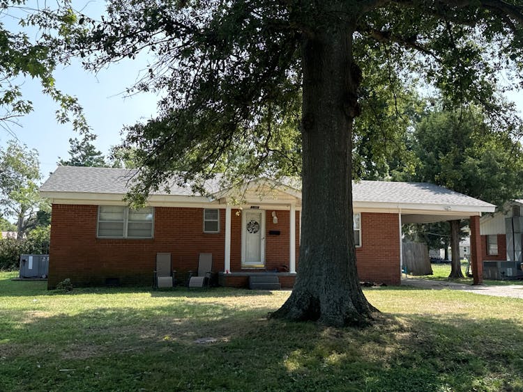 1101 Zaida Ave Caruthersville, MO 63830, Pemiscot County