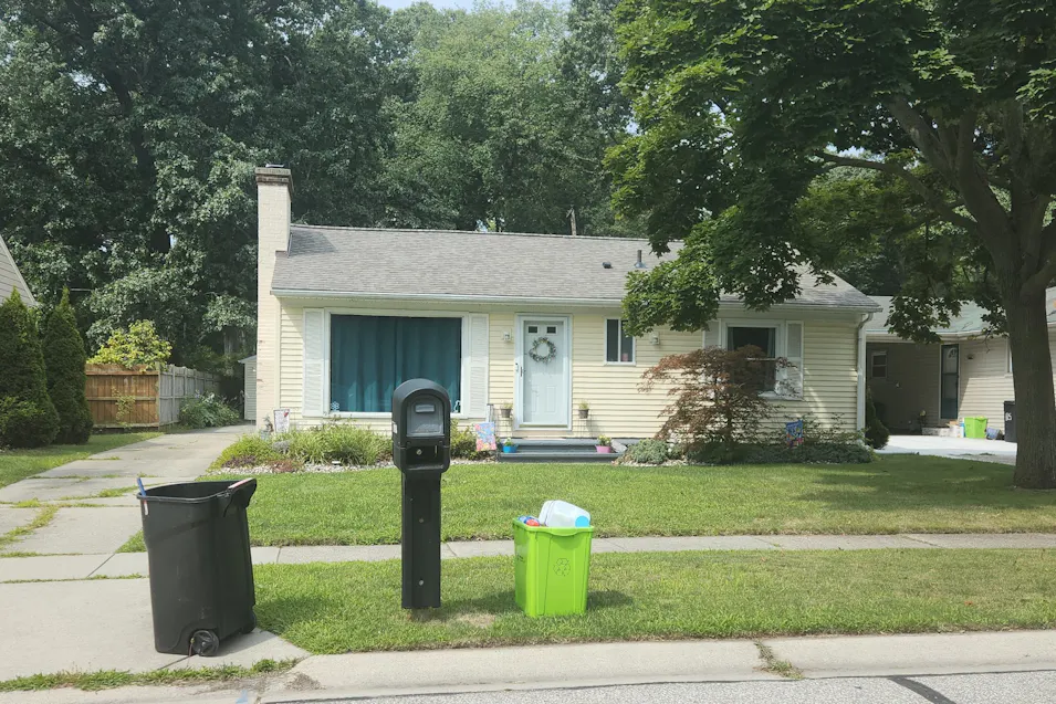 3321 Pne Grv Ave Port Huron, MI 48060, St. Clair County