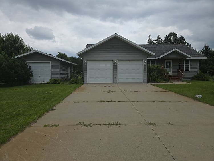 1402 SE 6th St Wadena, MN 56482, Wadena County