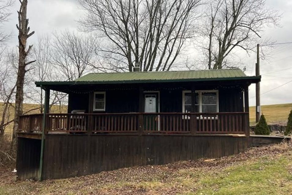 6535 Ponderosa Rd NE Lanesville, IN 47136, Harrison County