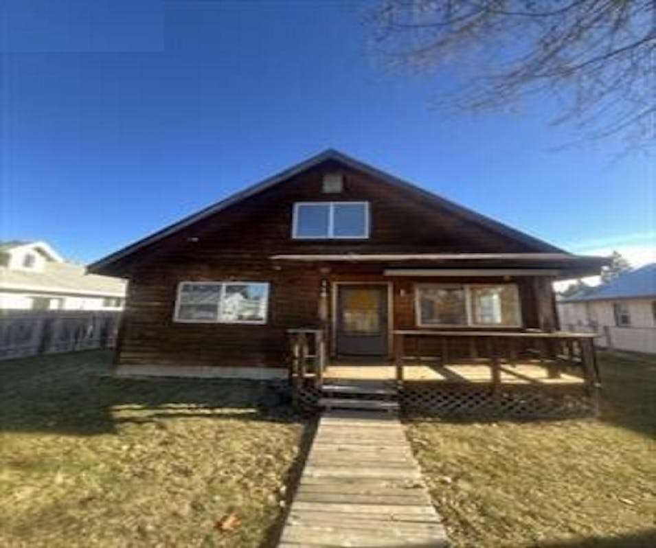 110 Fir Street Westwood, CA 96137, Lassen County