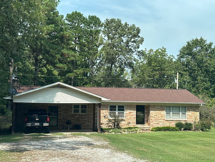 587 E Walnut St Ripley, MS 38863, Tippah County