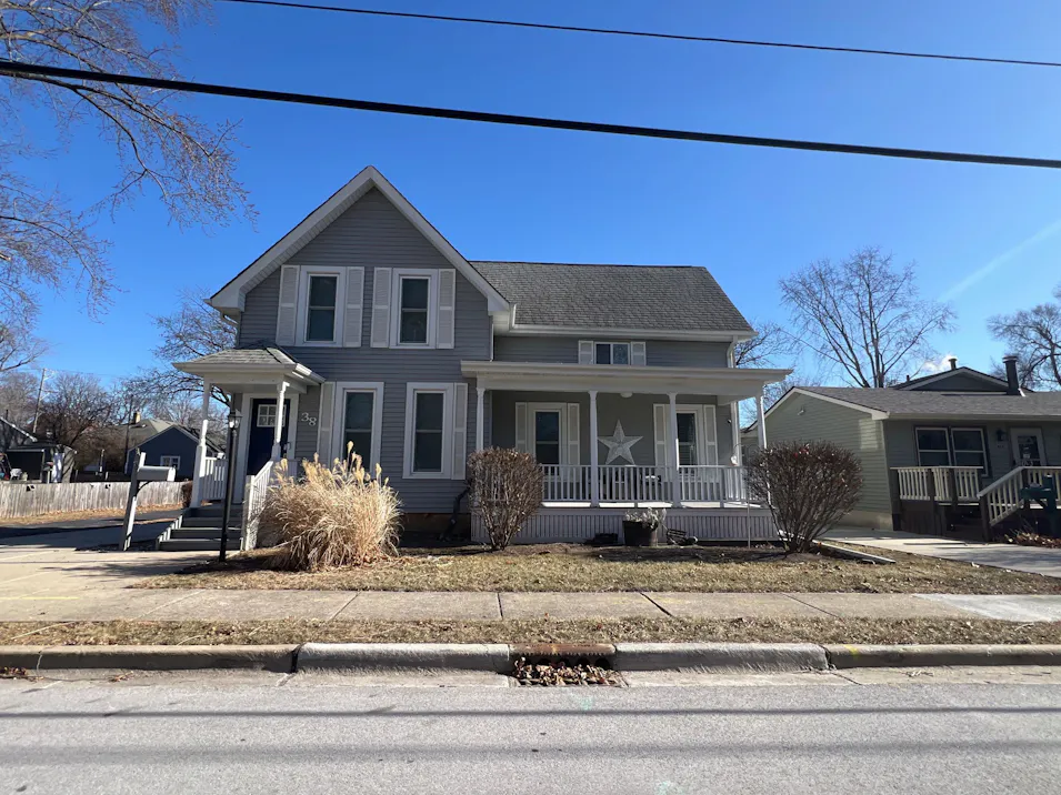 38 North Green Street Carpentersville, IL 60110, Kane County