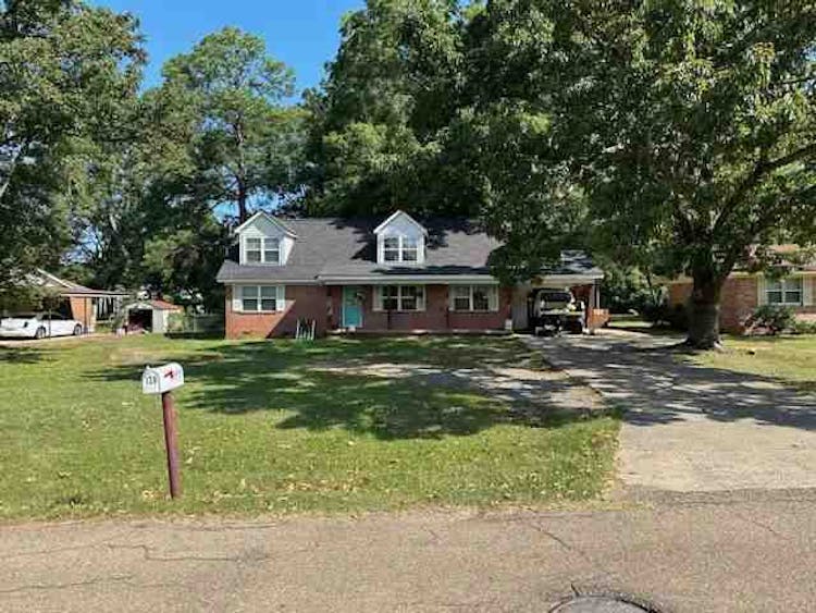 129 E Willis Ave Monticello, AR 71655, Drew County