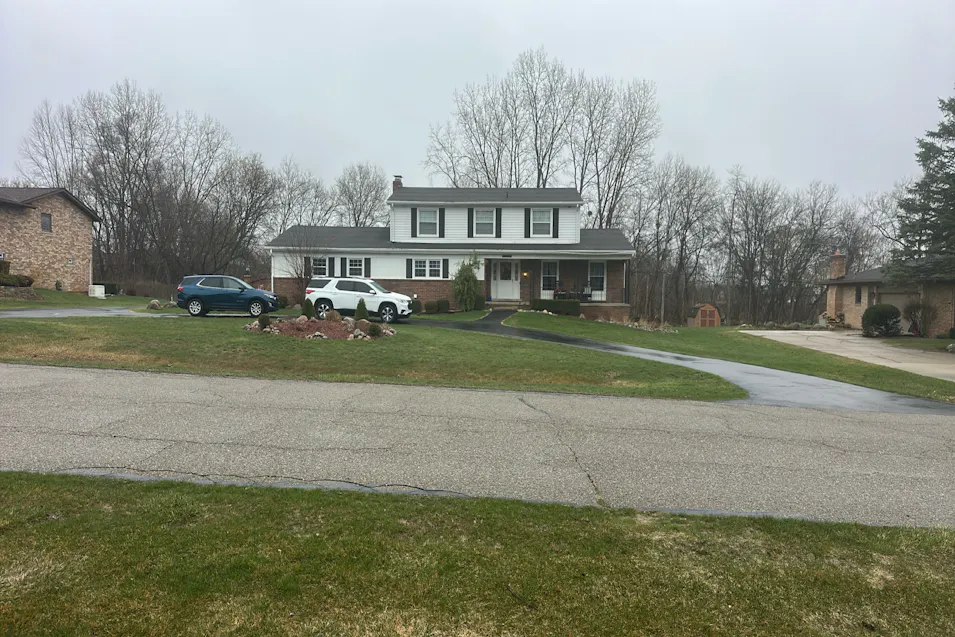 60426 Miriam Dr Washington Township, MI 48094, Macomb County